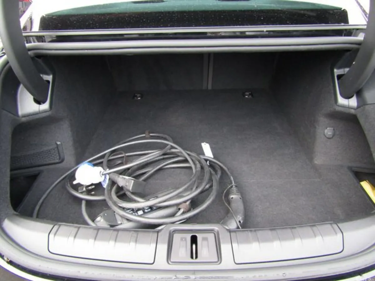 Porsche Taycan Saloon, Electric, 2022, Black