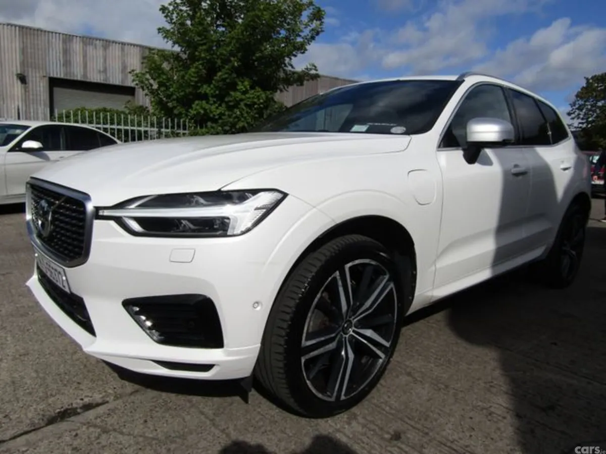 Volvo XC60 Estate, Petrol Plug-in Hybrid, 2018, White