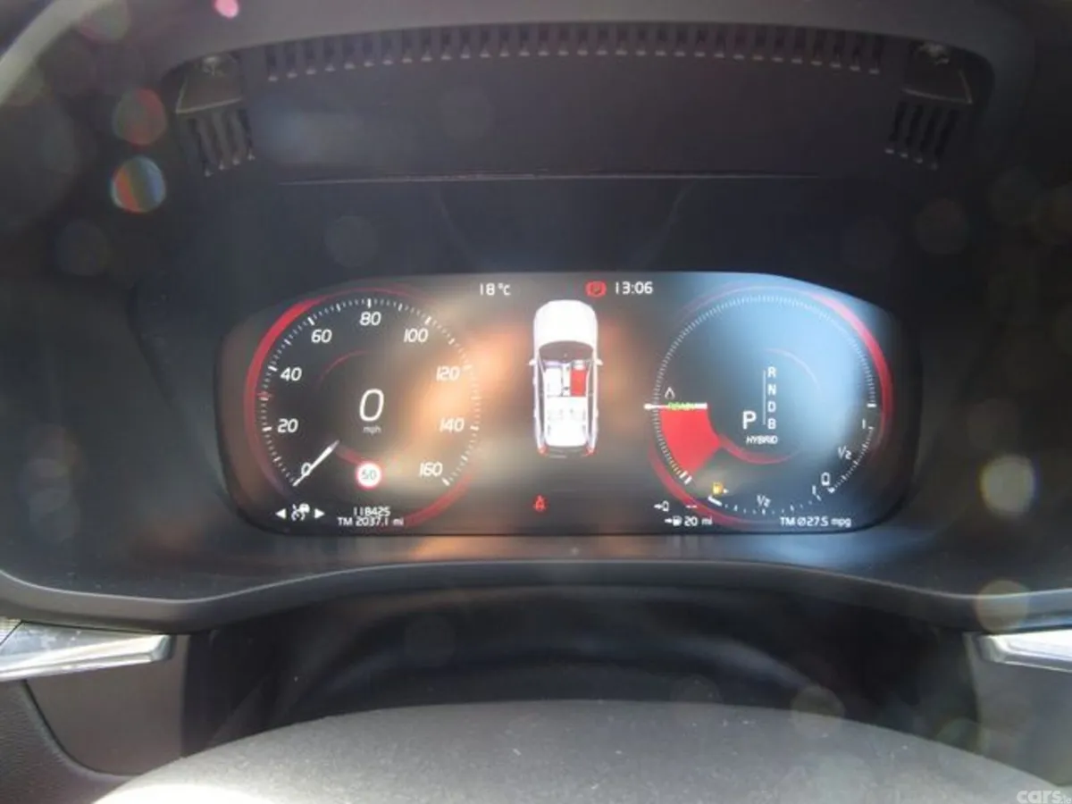 Volvo XC60 Estate, Petrol Plug-in Hybrid, 2018, White