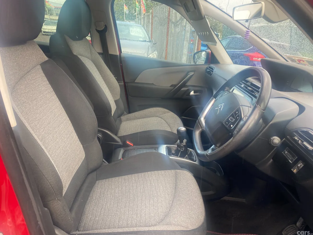 Citroen C4 Hatchback, Diesel, 2015, Red