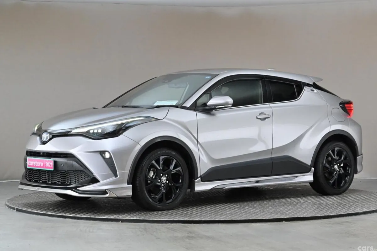 Toyota C-HR SUV, Petrol Hybrid, 2021, Grey