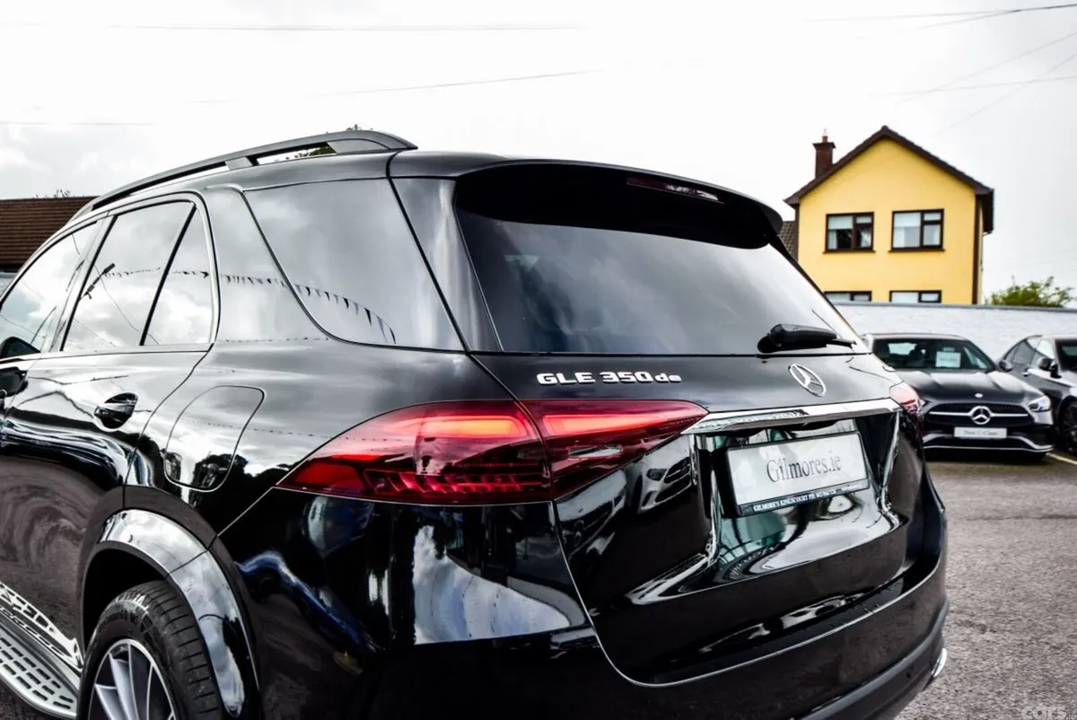 Mercedes-Benz GLE SUV, Diesel Plug-in Hybrid, 2026, Black
