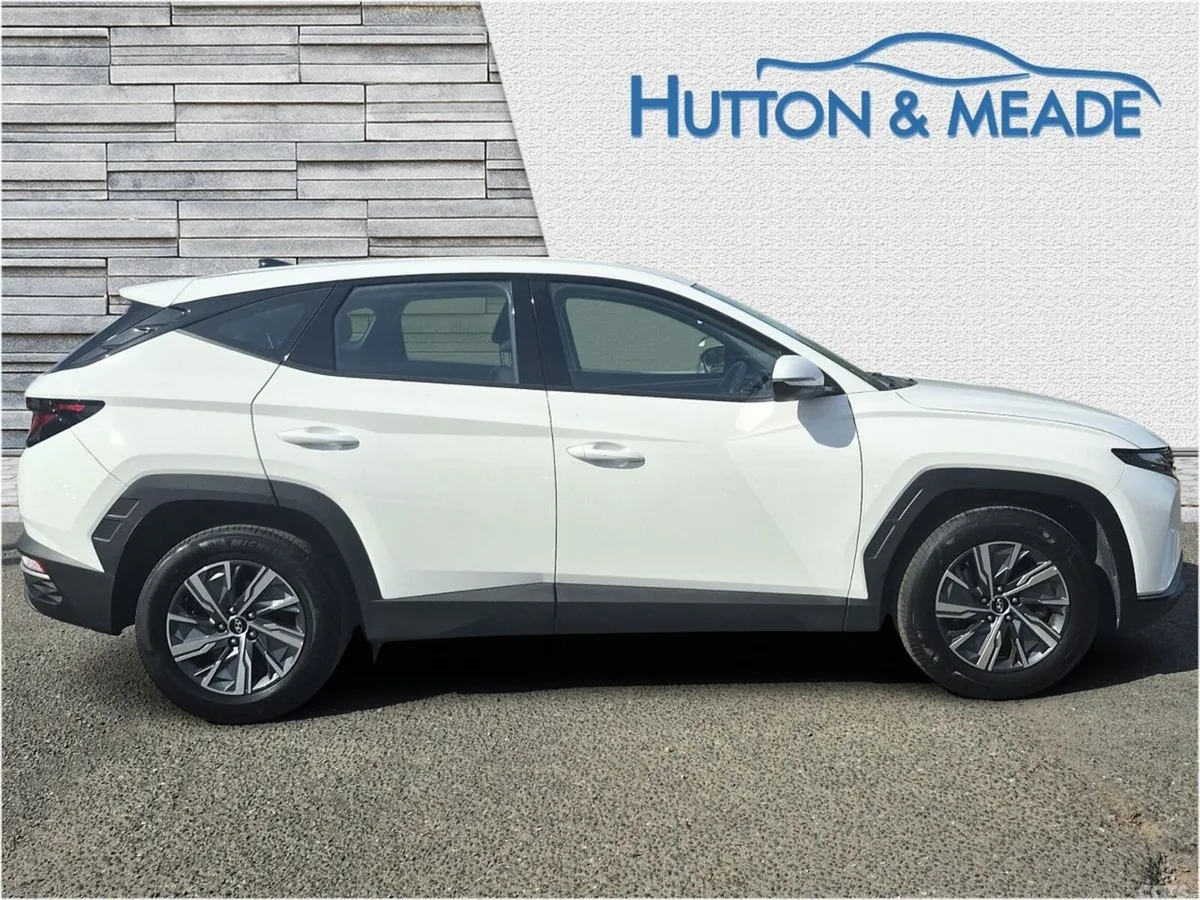 Hyundai Tucson SUV, Diesel, 2023, White