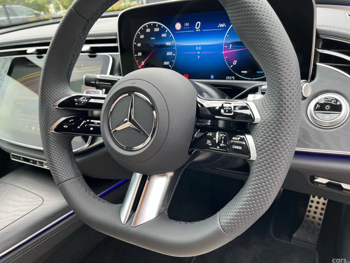 Mercedes-Benz E-Class Saloon, Diesel Hybrid, 2026, Green