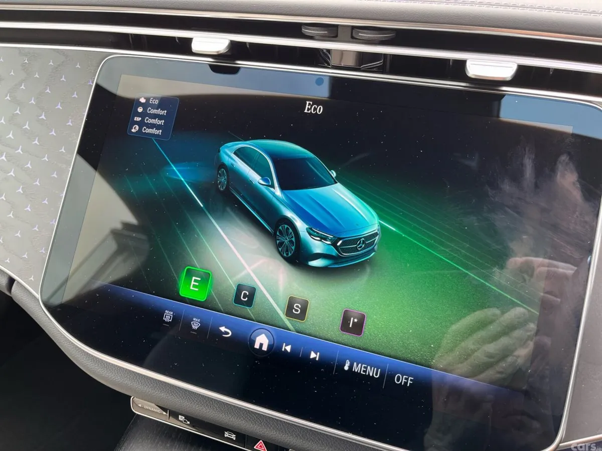 Mercedes-Benz E-Class Saloon, Diesel Hybrid, 2026, Green