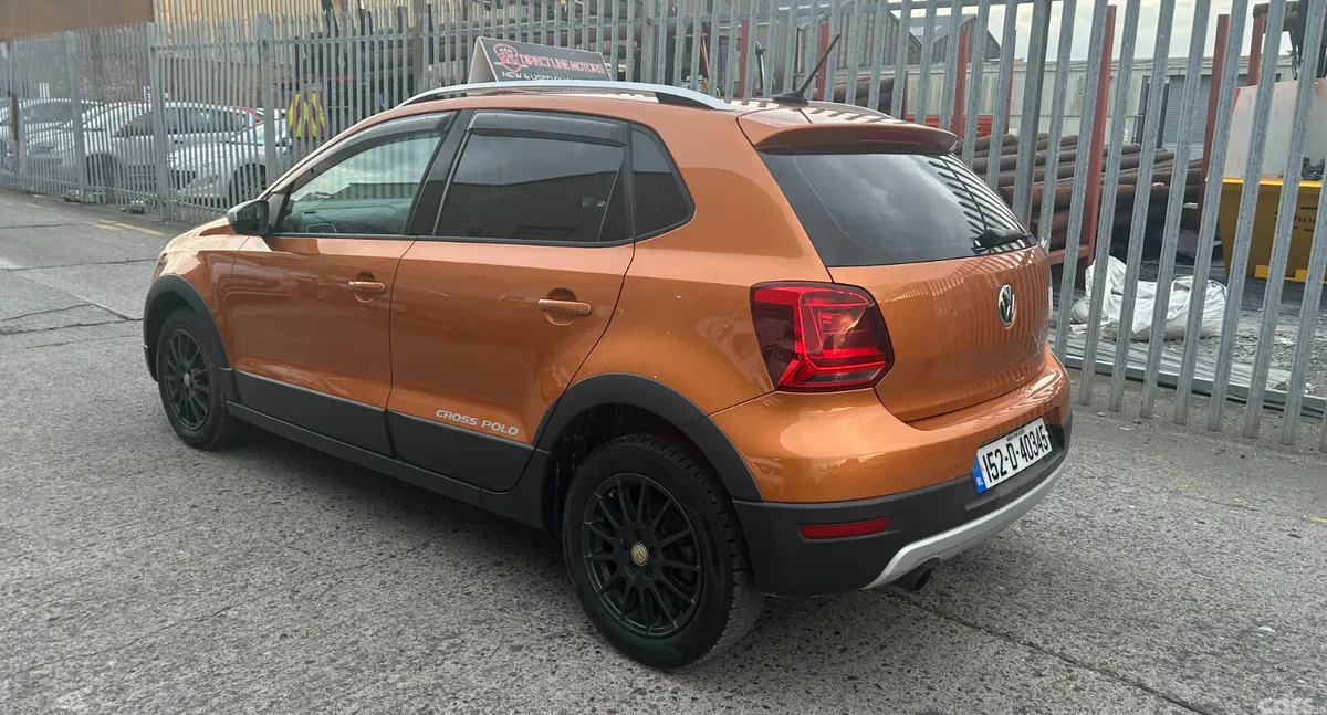 Volkswagen Polo Hatchback, Petrol, 2015, Orange