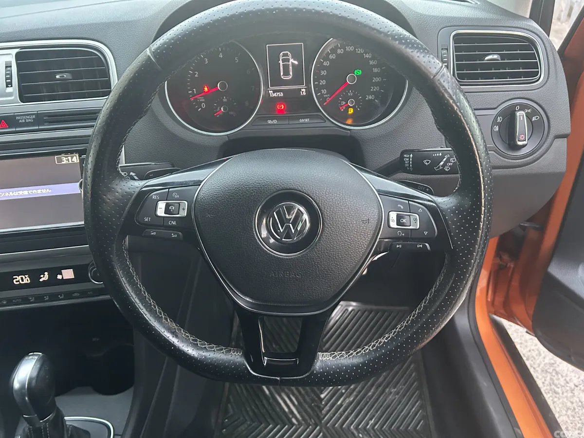 Volkswagen Polo Hatchback, Petrol, 2015, Orange