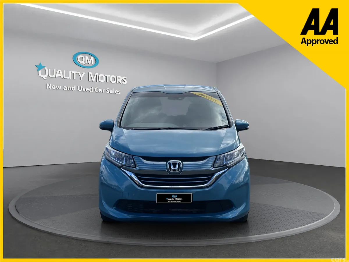 Honda Freed MPV, Petrol Hybrid, 2017, Blue