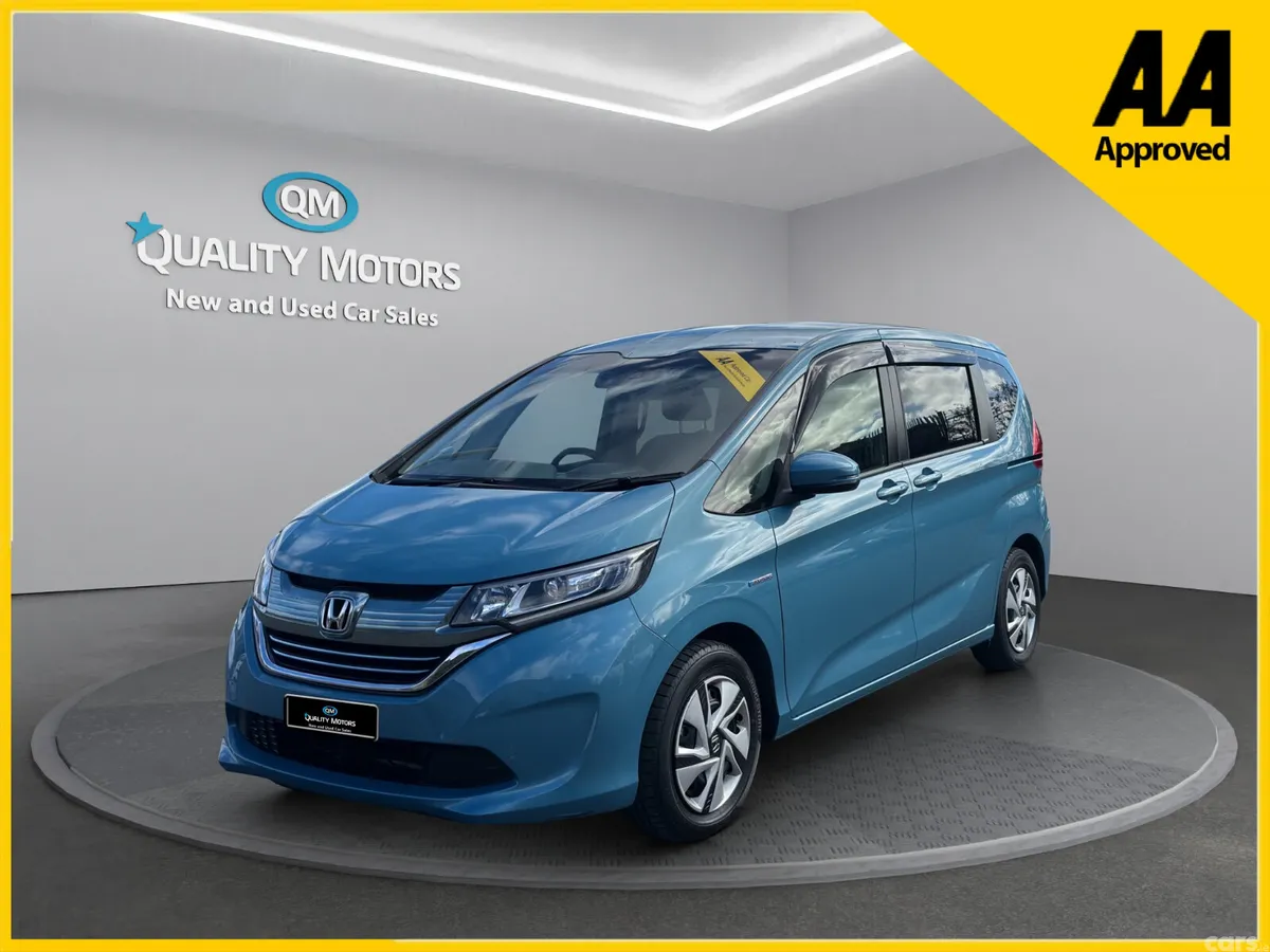 Honda Freed MPV, Petrol Hybrid, 2017, Blue