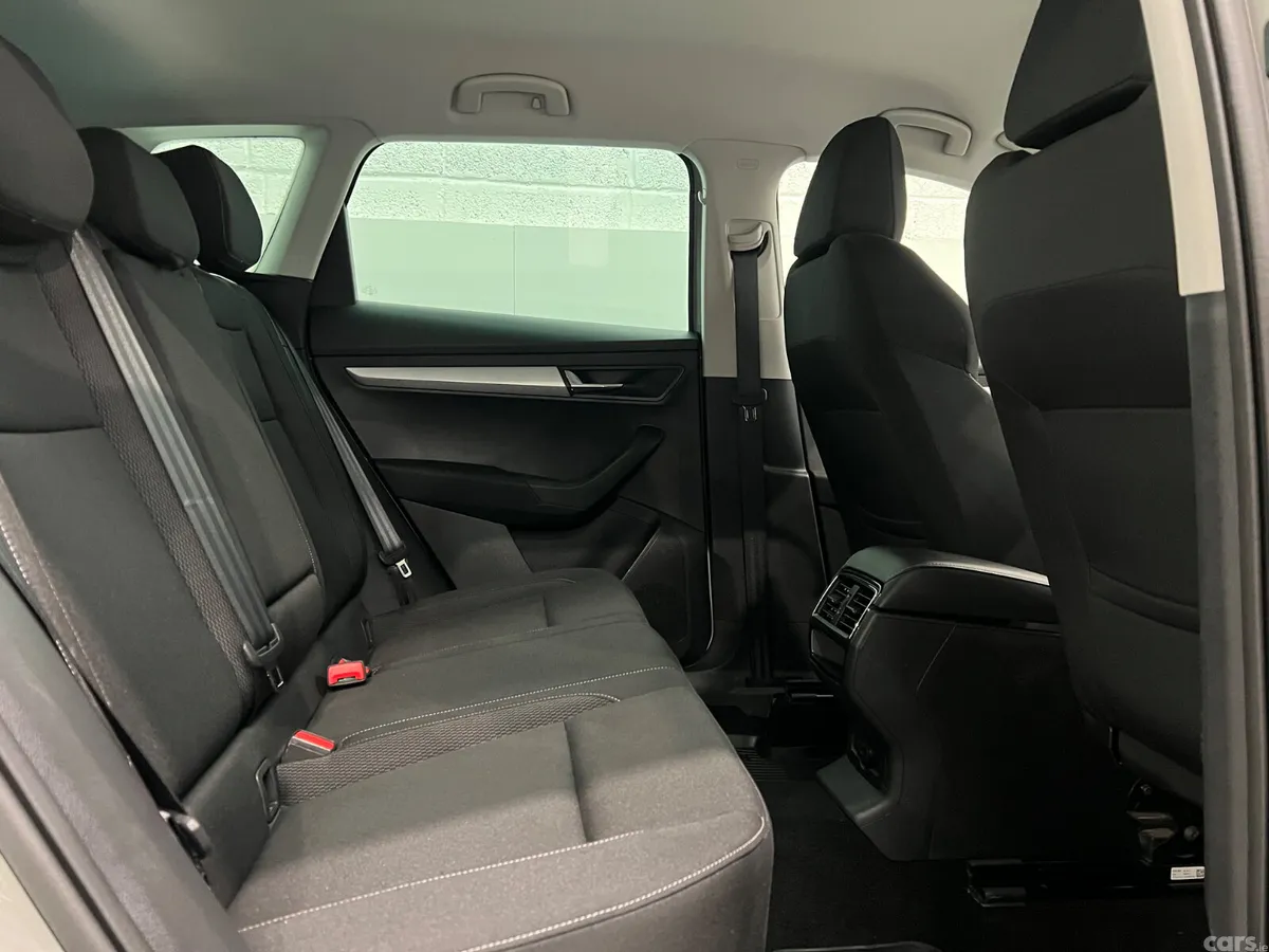 Skoda Karoq SUV, Diesel, 2024, Grey