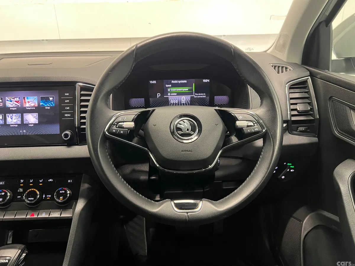 Skoda Karoq SUV, Diesel, 2024, Grey