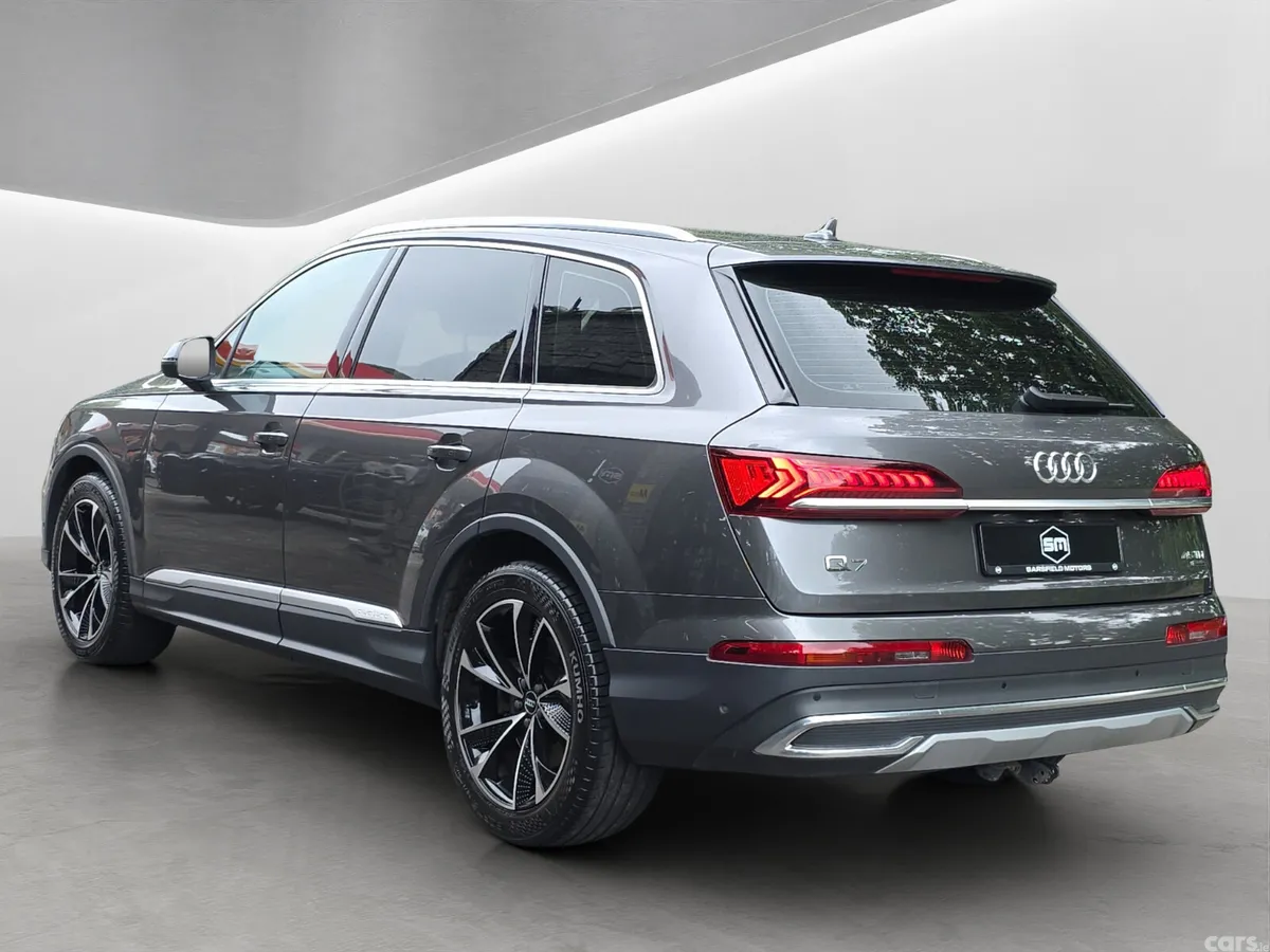 Audi Q7 SUV, Diesel, 2023, Grey