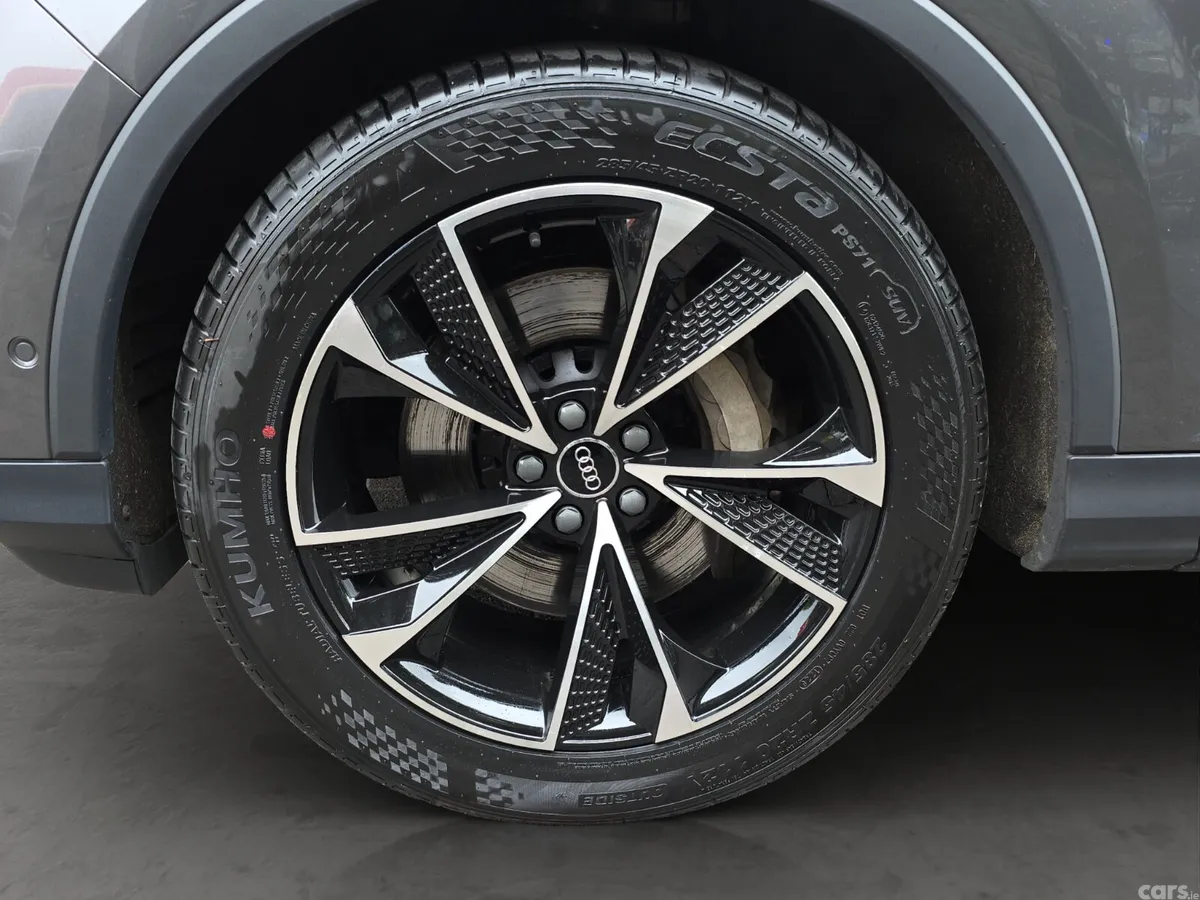 Audi Q7 SUV, Diesel, 2023, Grey