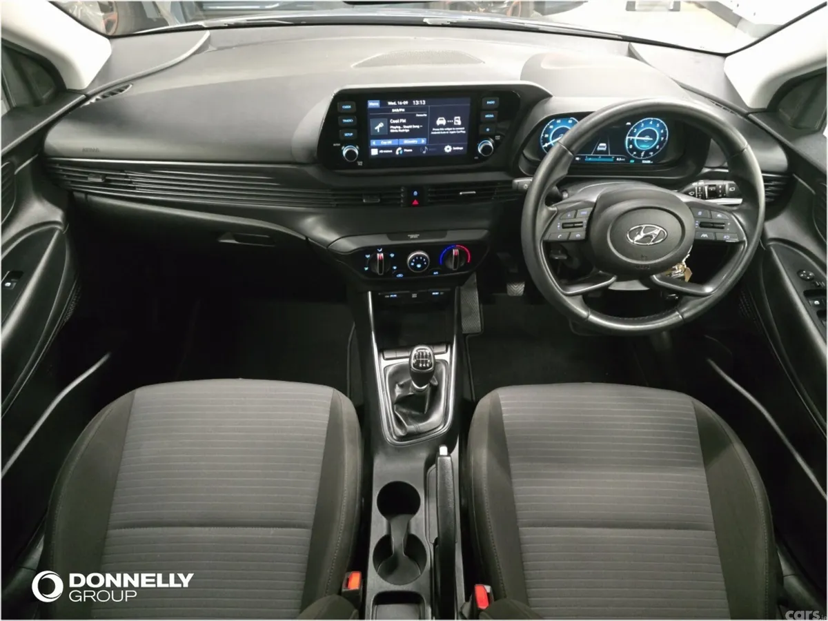 Hyundai i20 Hatchback, Petrol, 2023, Grey
