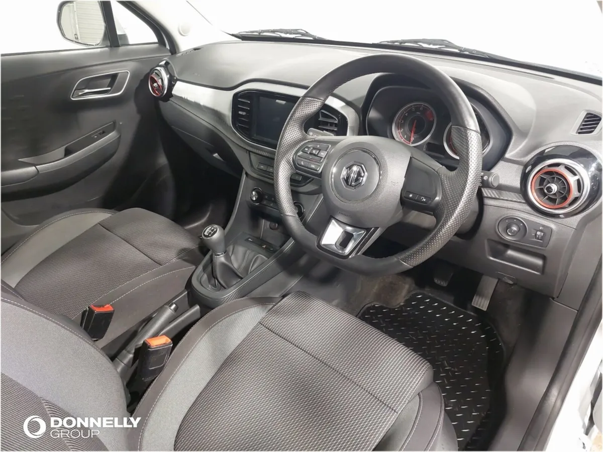 MG MG3 Hatchback, Petrol, 2024, White