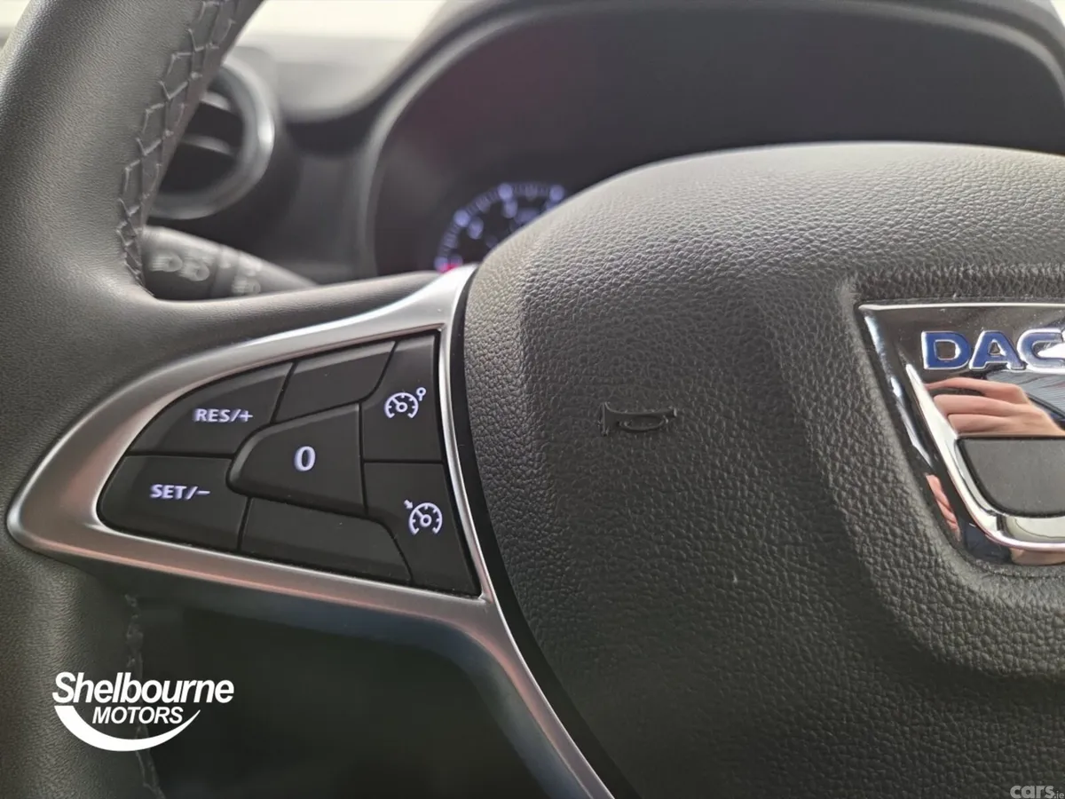 Dacia Duster Estate, Petrol, 2022, Blue