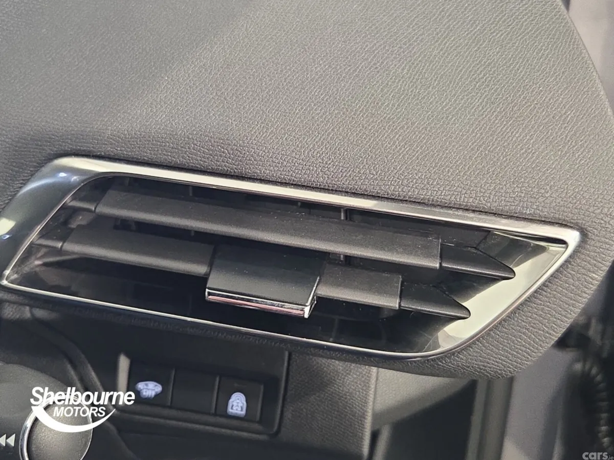 Peugeot 5008 Estate, Diesel, 2023, Grey