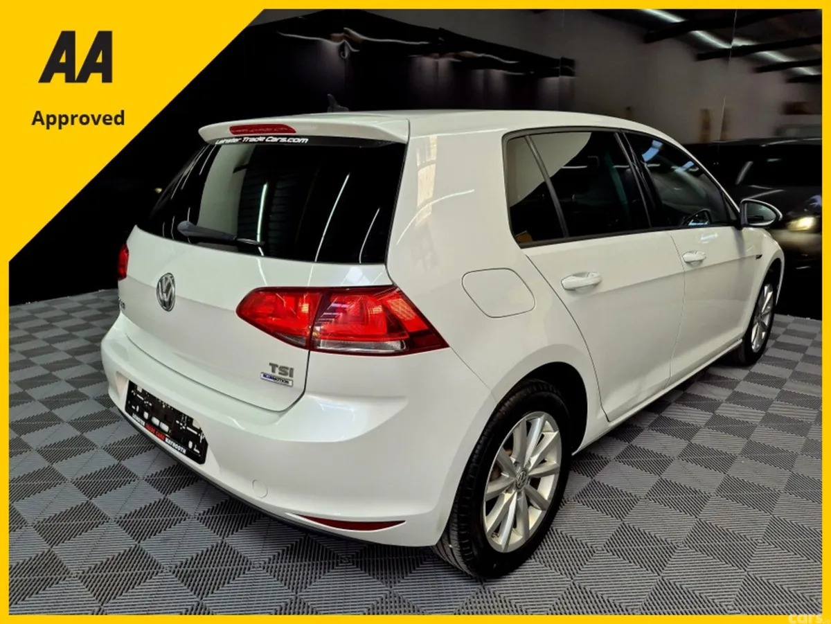 Volkswagen Golf Hatchback, Petrol, 2016, White