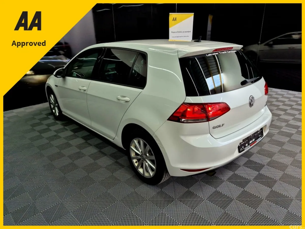 Volkswagen Golf Hatchback, Petrol, 2016, White