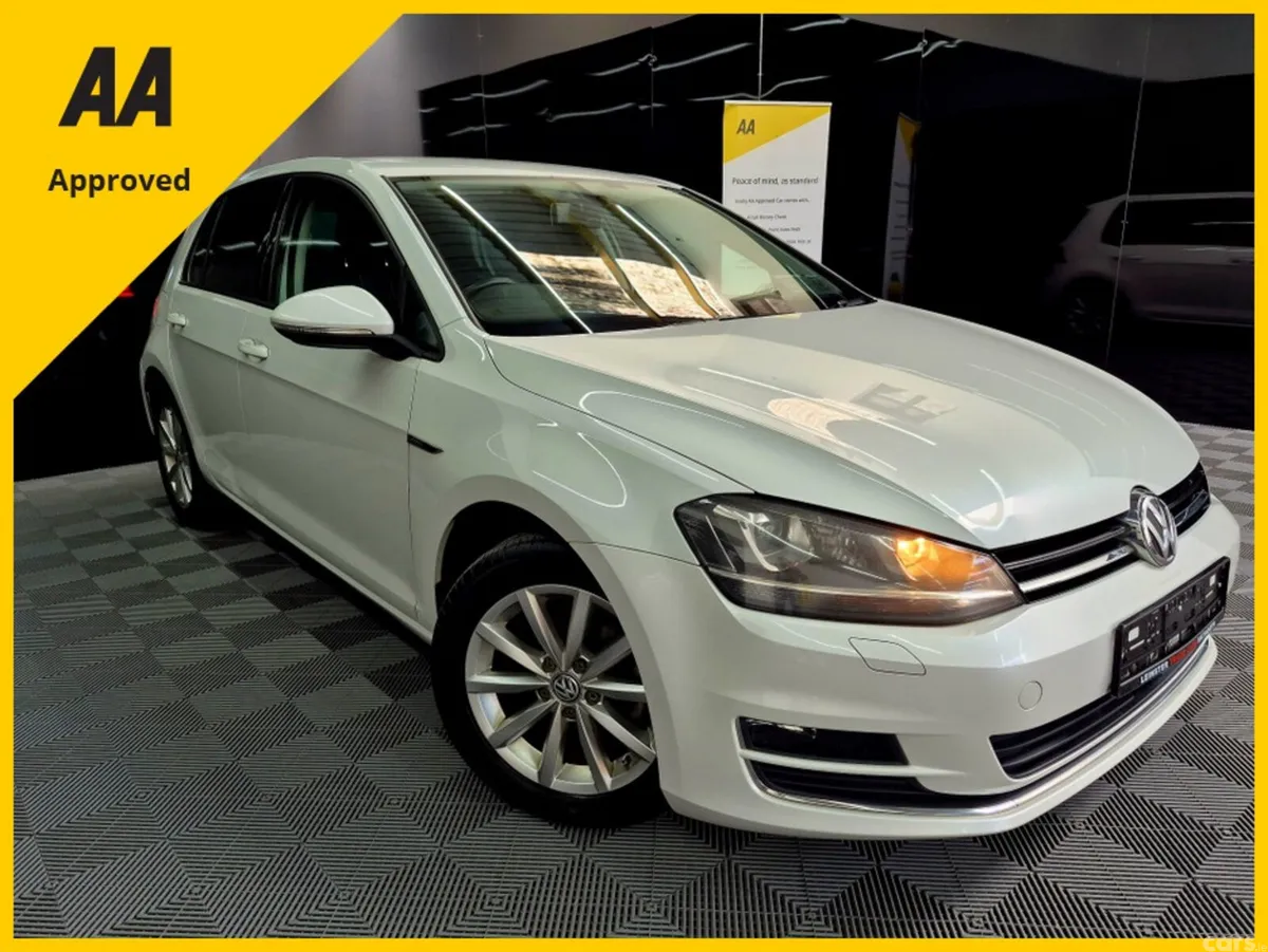 Volkswagen Golf Hatchback, Petrol, 2016, White
