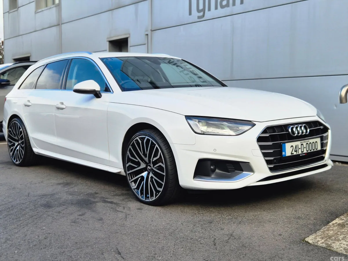Audi A4 Estate, Diesel, 2024, White