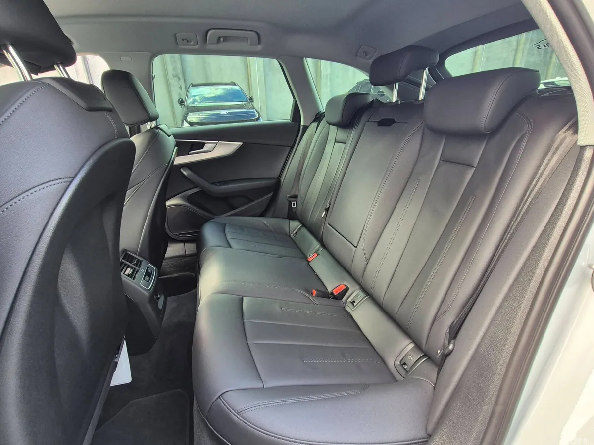 Audi A4 Estate, Diesel, 2024, White