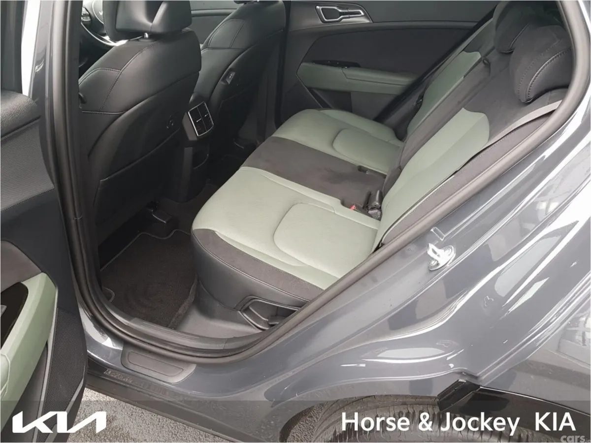 Kia Sportage SUV, Petrol Hybrid, 2025, Grey