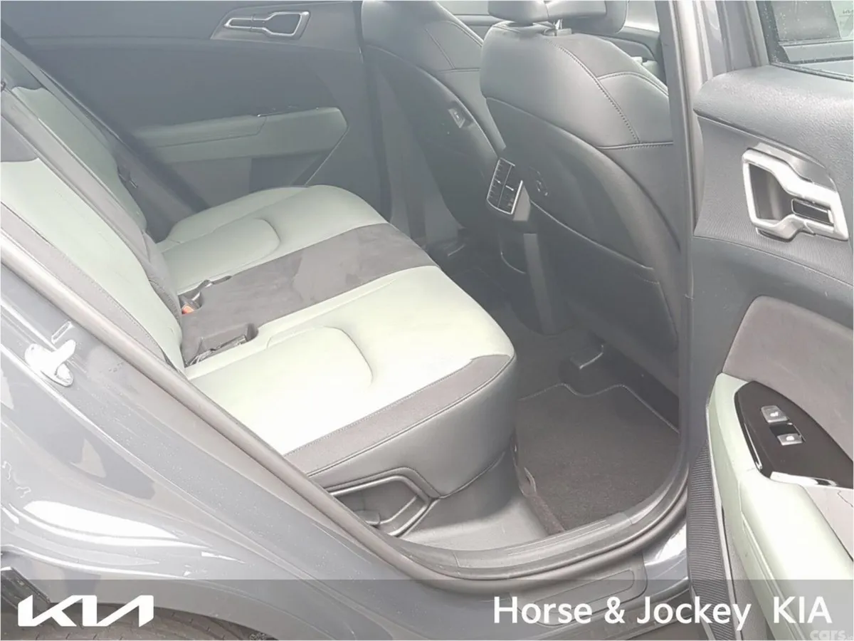 Kia Sportage SUV, Petrol Hybrid, 2025, Grey