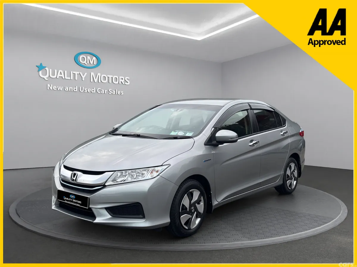 Honda Grace Saloon, Petrol Hybrid, 2016, Silver