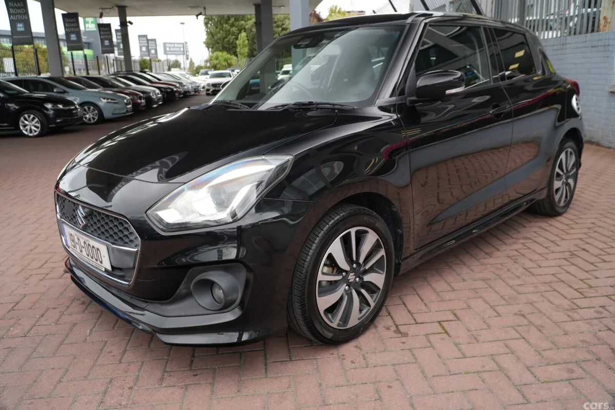 Suzuki Swift Hatchback, Petrol, 2019, Black