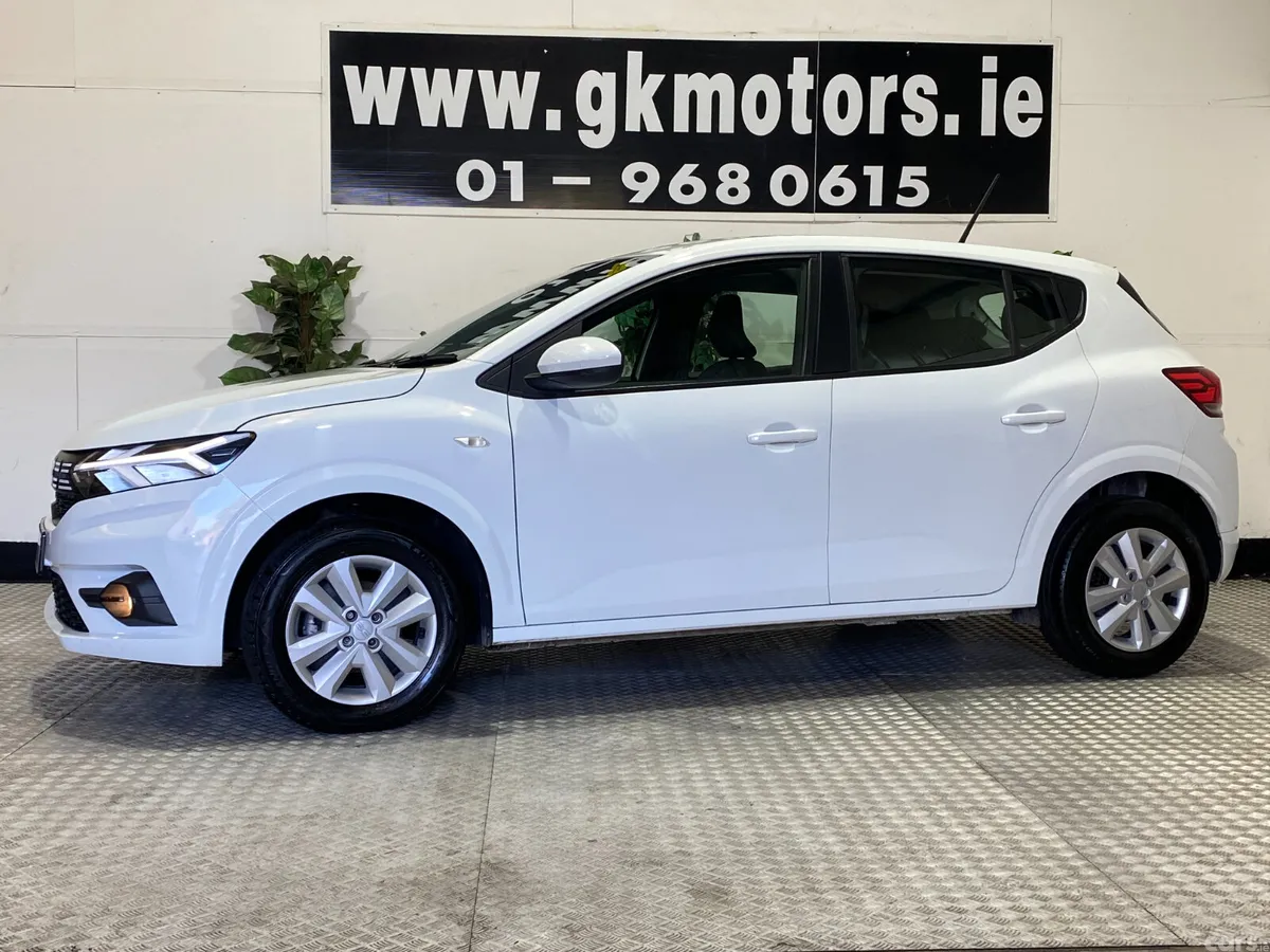 Dacia Sandero Hatchback, Petrol, 2024, White