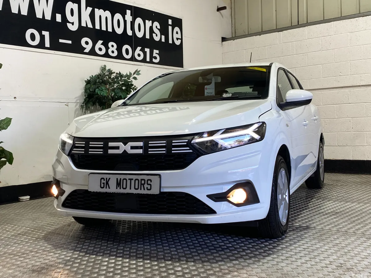 Dacia Sandero Hatchback, Petrol, 2024, White