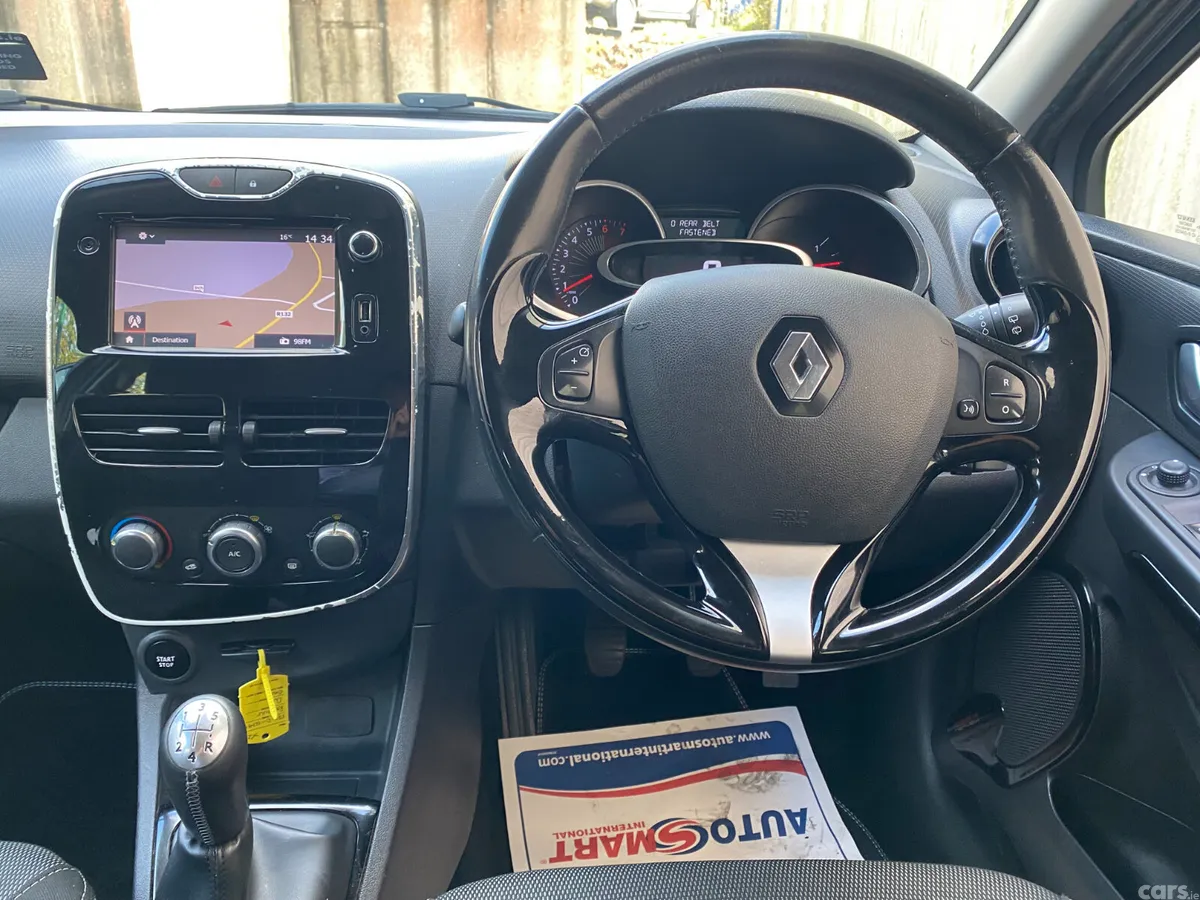 Renault Clio Hatchback, Petrol, 2017, Grey