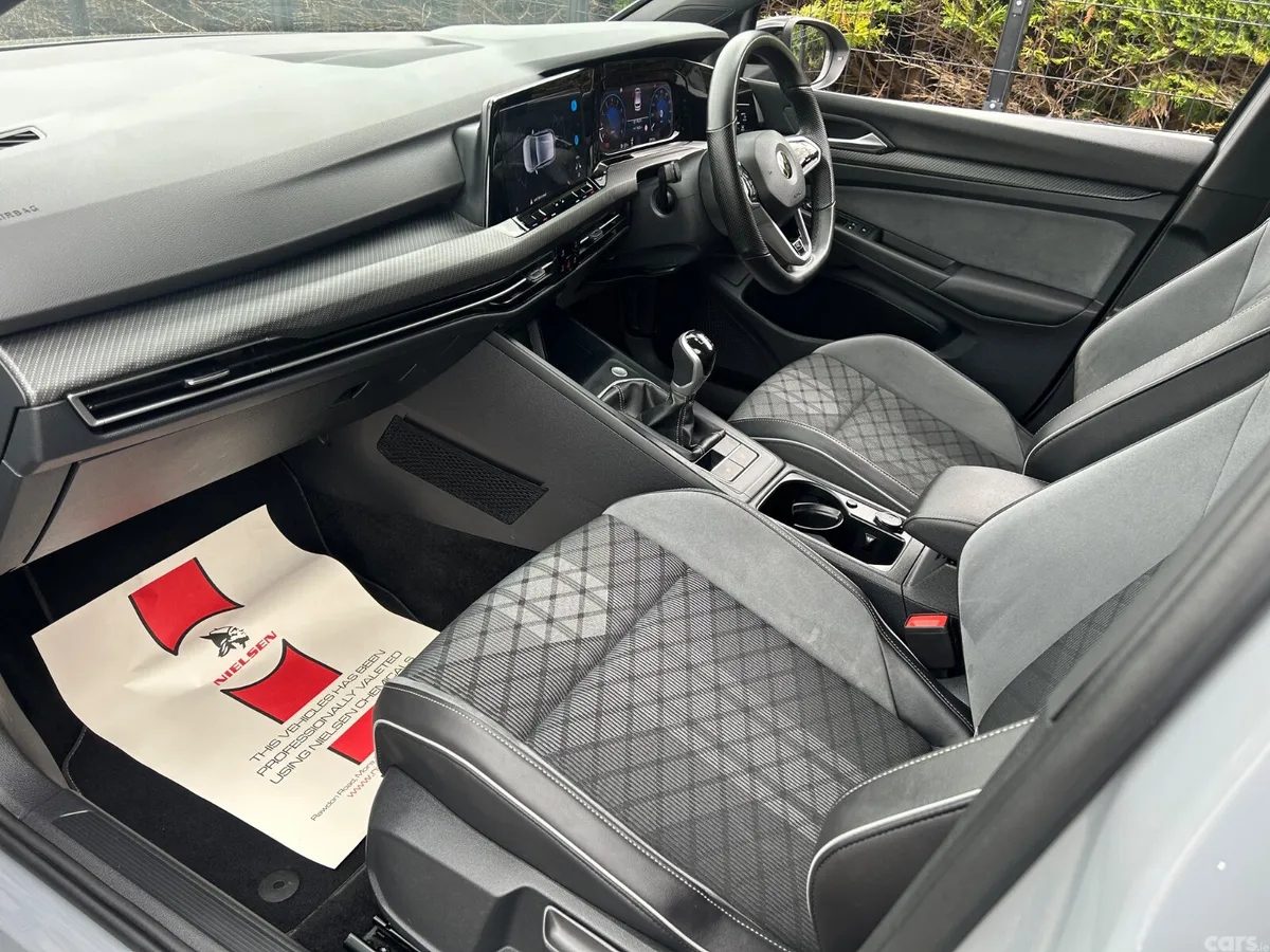 Volkswagen Golf Hatchback, Petrol, 2022, Grey