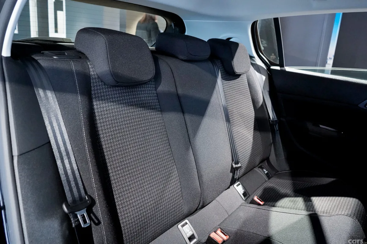Peugeot 308 Hatchback, Petrol, 2020, Black