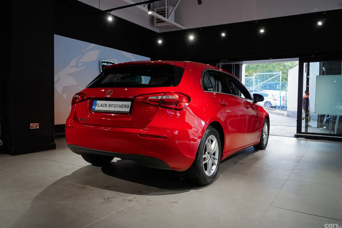 Mercedes-Benz A-Class Hatchback, Diesel, 2019, Red