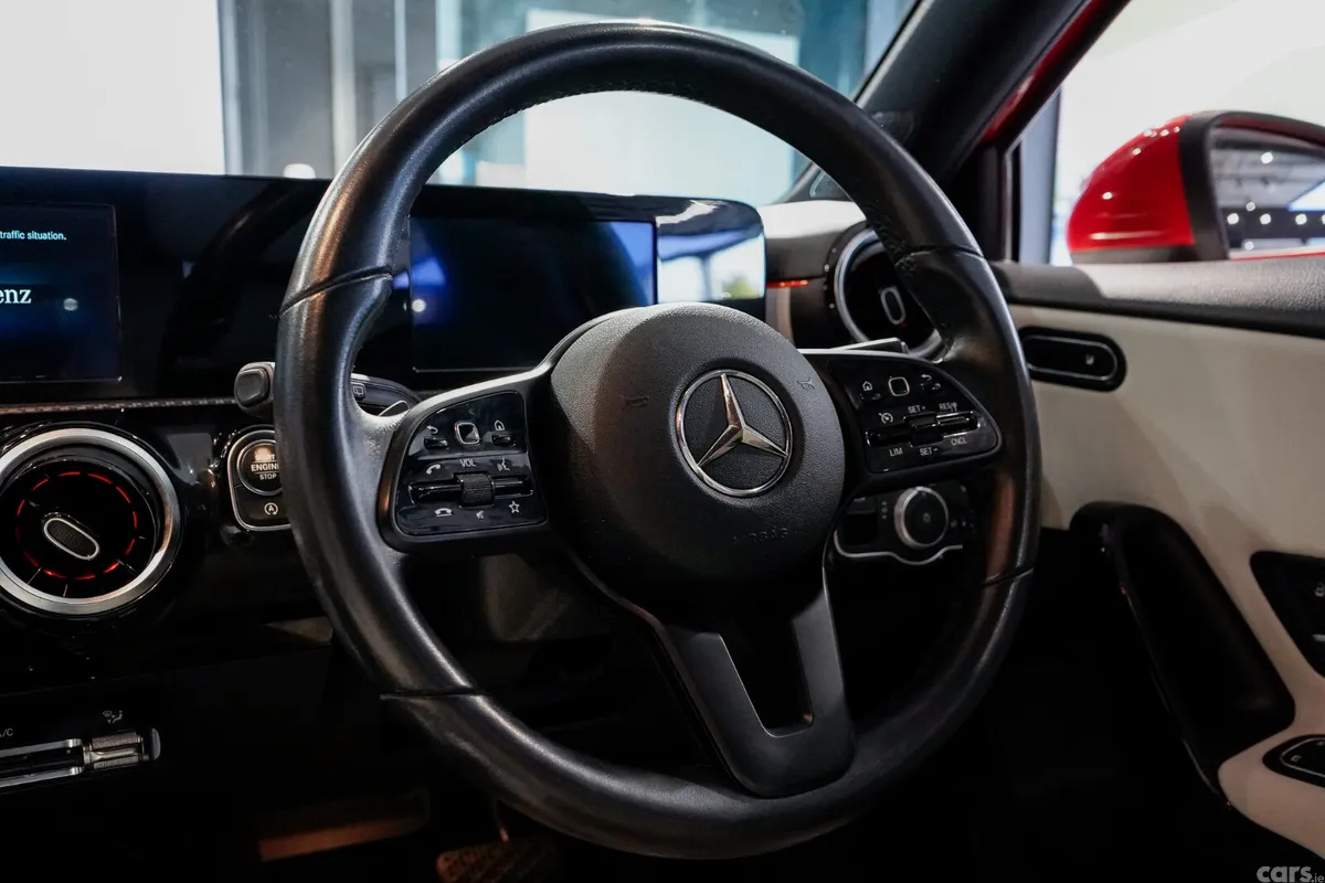 Mercedes-Benz A-Class Hatchback, Diesel, 2019, Red