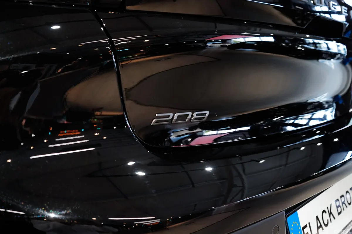 Peugeot 208 Hatchback, Petrol, 2026, Black