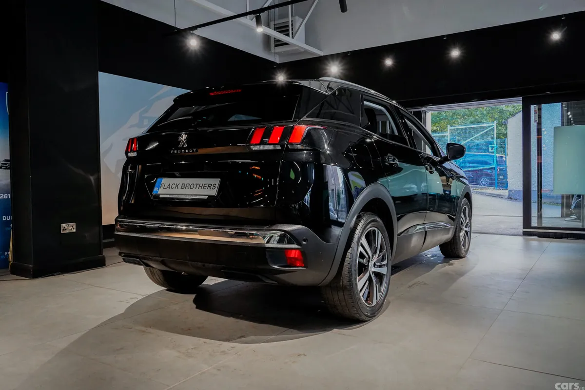Peugeot 3008 Hatchback, Diesel, 2018, Black