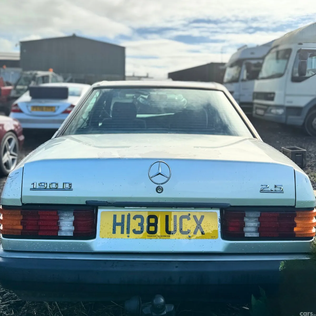 Mercedes-Benz 190 Saloon, Diesel, 1990, Silver
