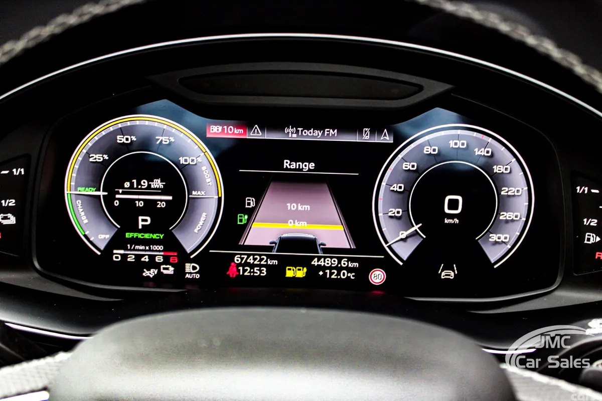 Audi Q7 SUV, Petrol Plug-in Hybrid, 2023, Blue