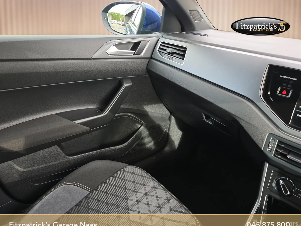 Volkswagen Taigo SUV, Petrol, 2024, Blue