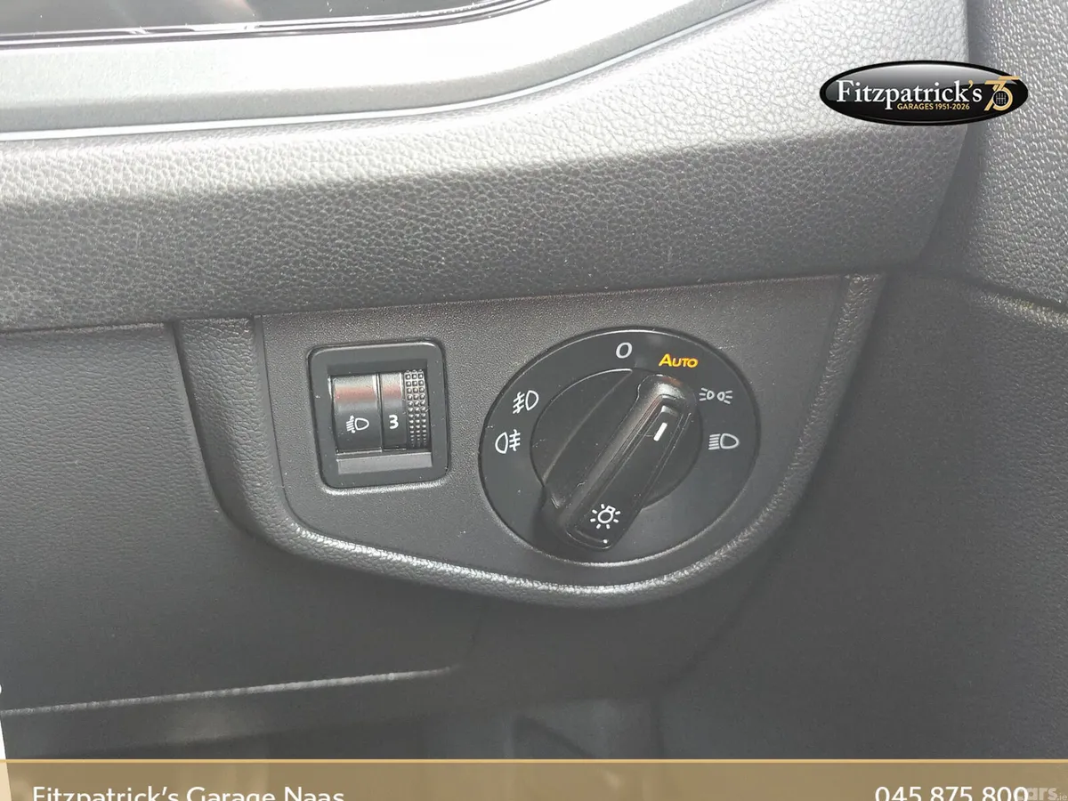 Volkswagen Taigo SUV, Petrol, 2024, Blue