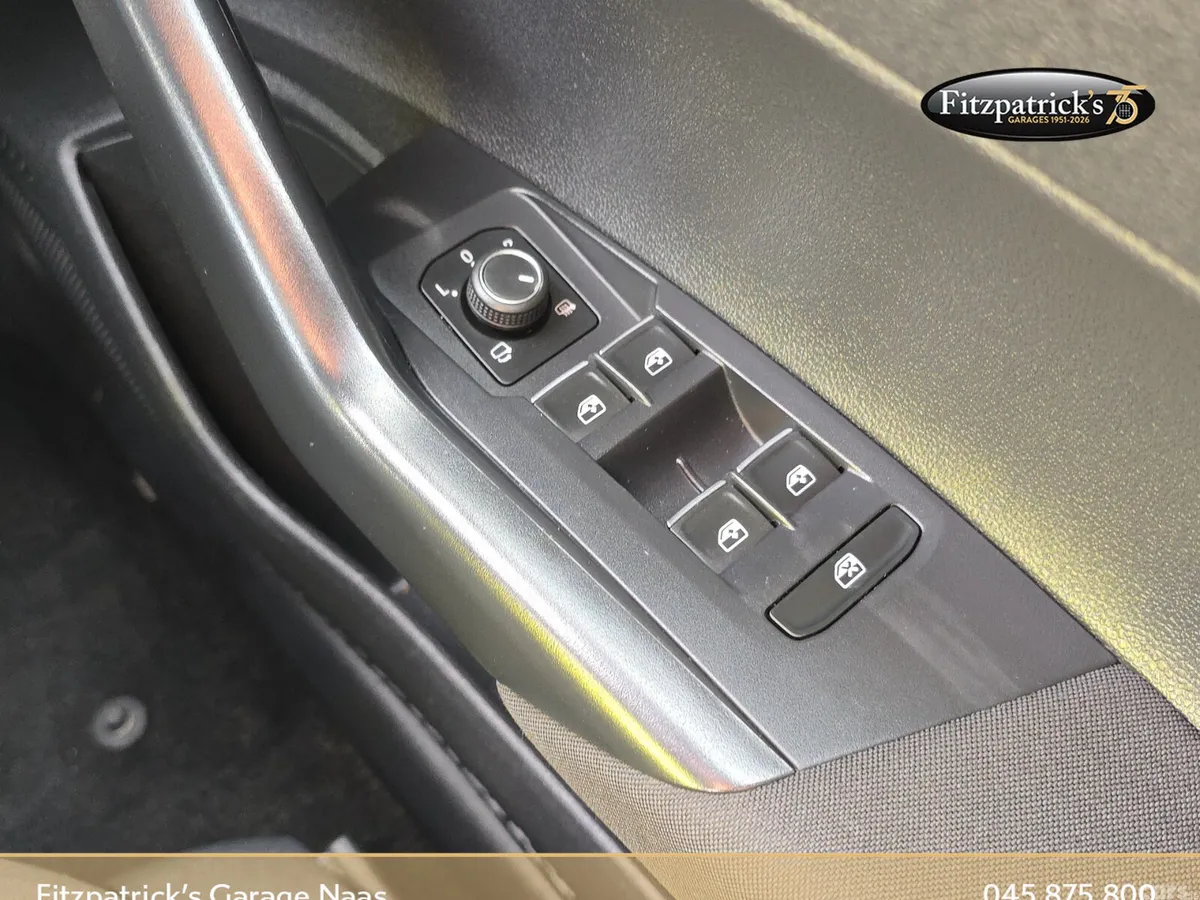 Volkswagen Taigo SUV, Petrol, 2024, Blue