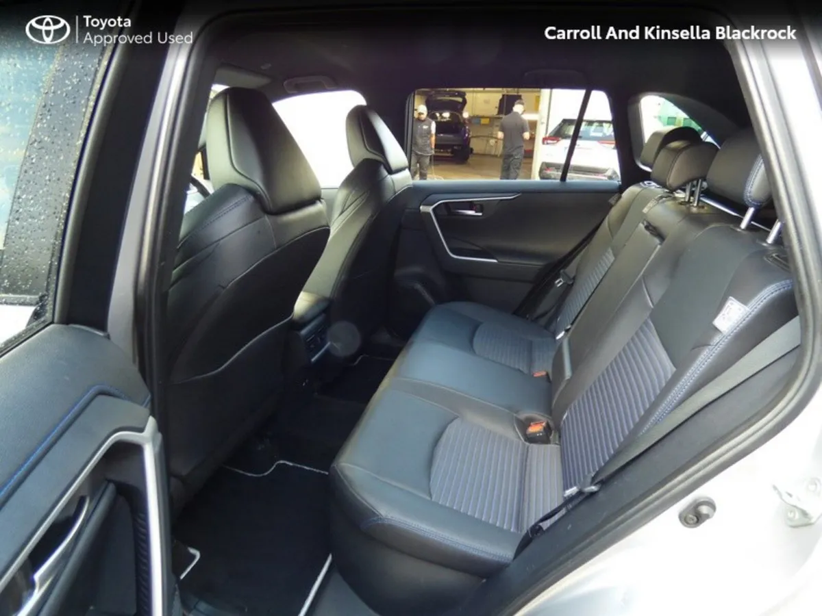 Toyota RAV4 SUV, Petrol Hybrid, 2024, Silver