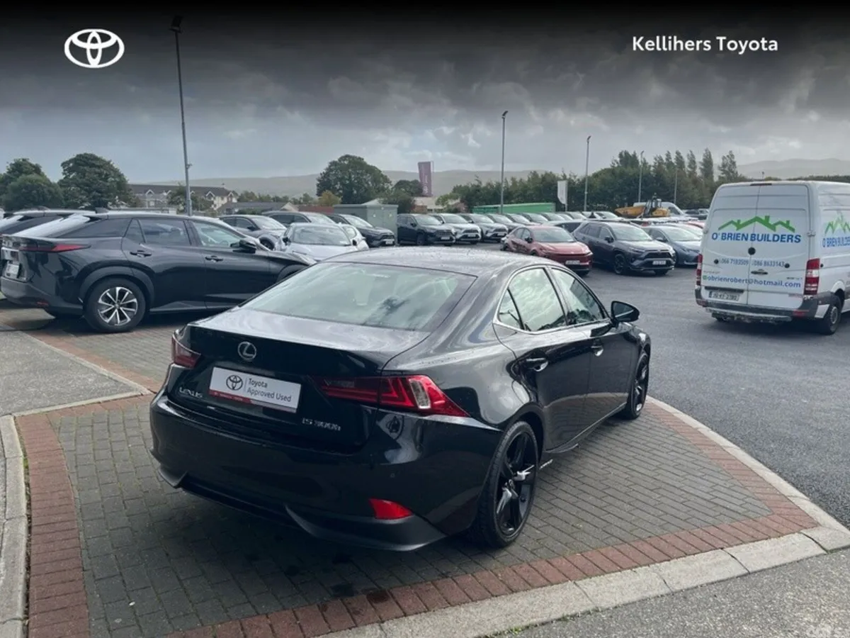 Lexus IS Saloon, Petrol Hybrid, 2016, Black