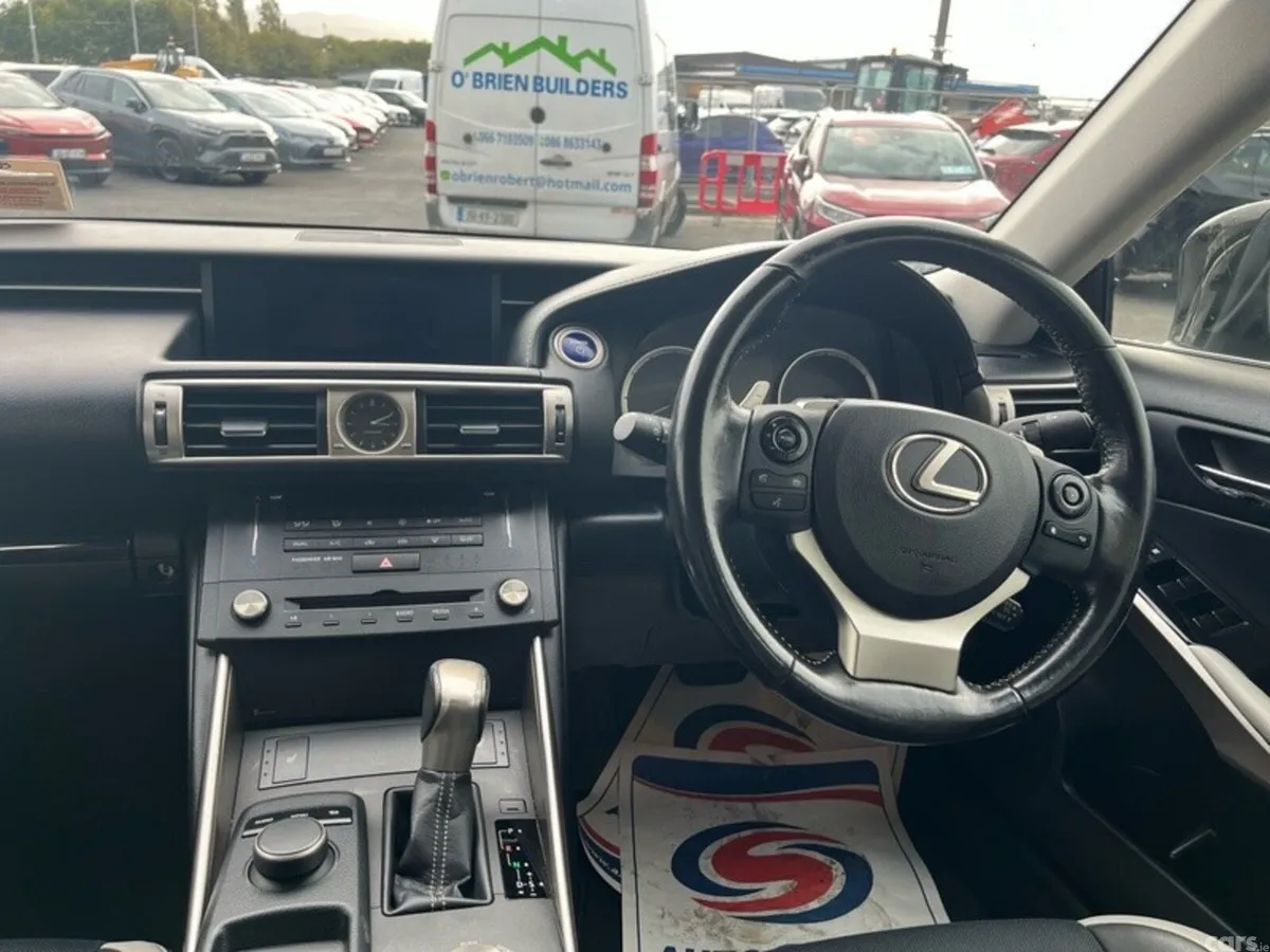 Lexus IS Saloon, Petrol Hybrid, 2016, Black