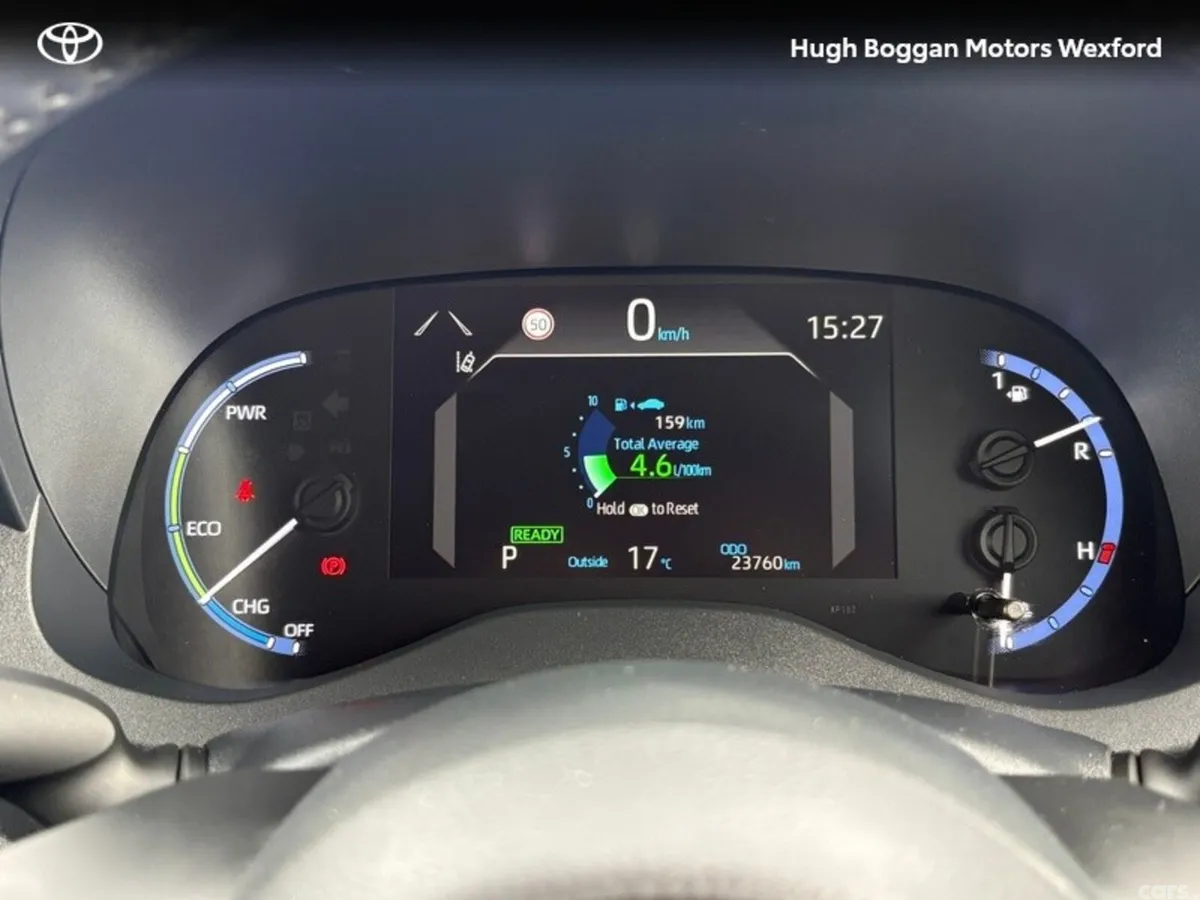 Toyota Yaris Cross Hatchback, Petrol Hybrid, 2023, Blue