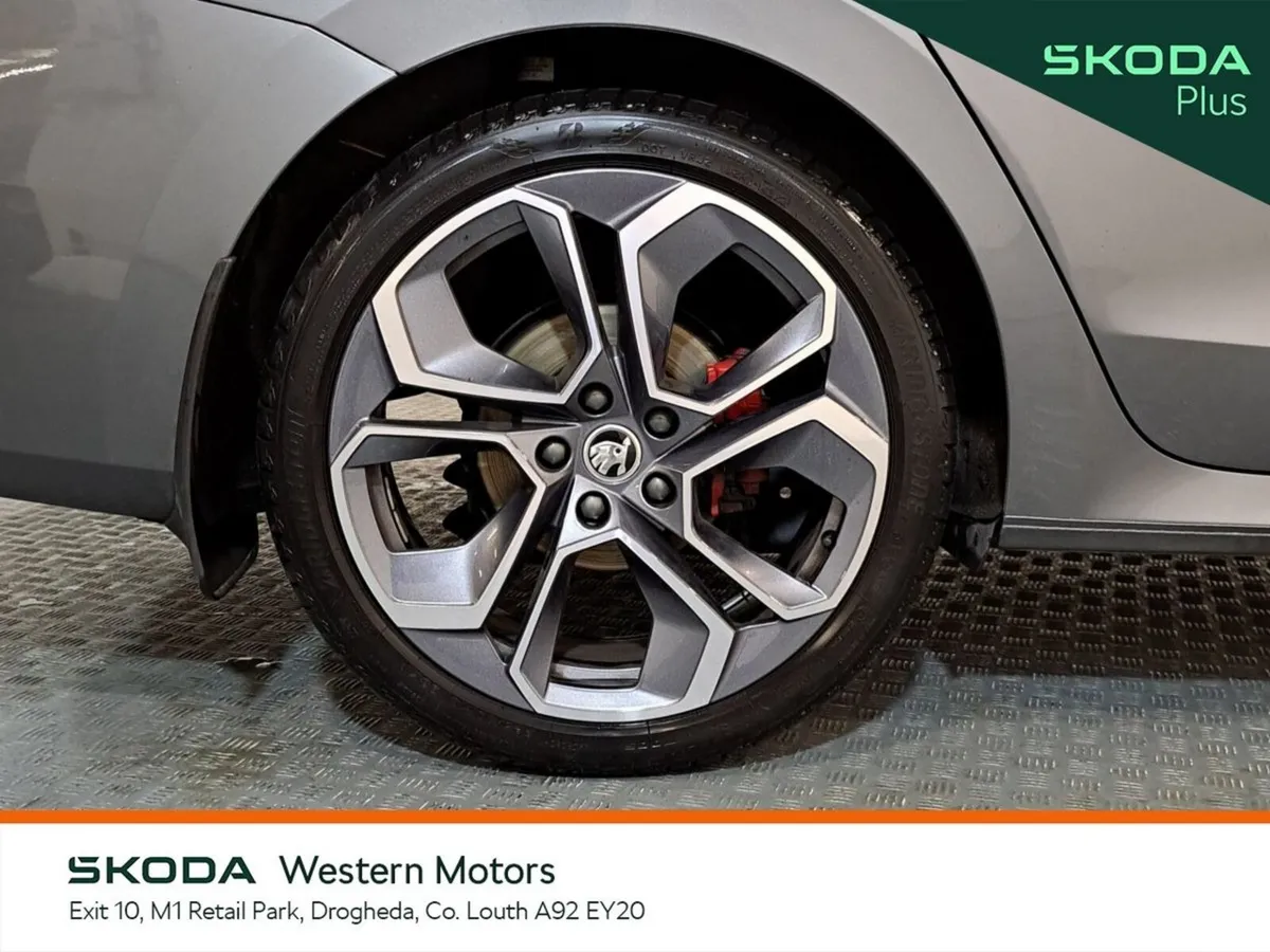 Skoda Octavia Estate, Diesel, 2024, Grey