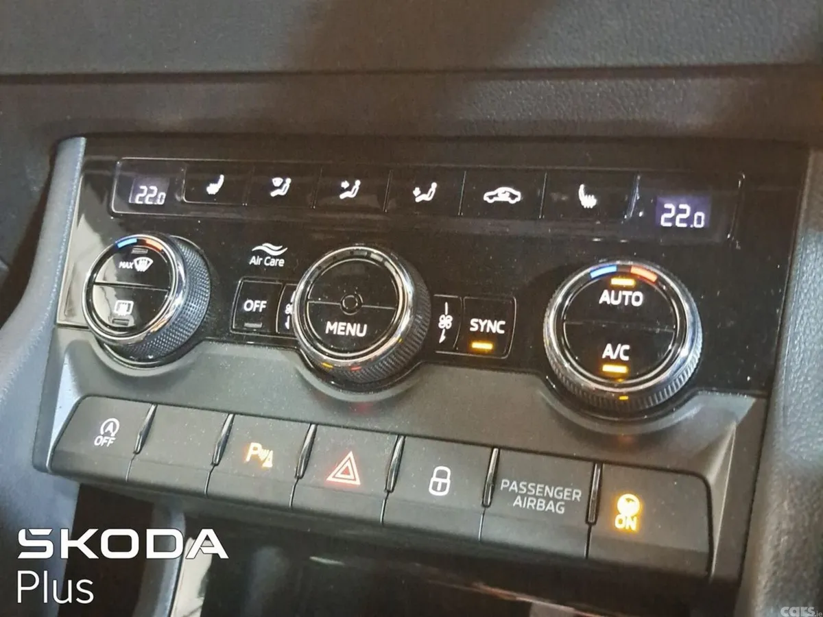 Skoda Karoq SUV, Diesel, 2023, Black